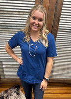 "Basic Essential" V-Neck Top *Navy