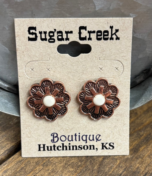 "Concho Stone" Stud Earring *Copper/White