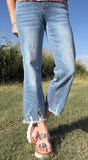 Outlaw Crop Jeans -Light Wash