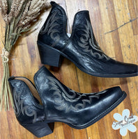 "Lasso Lace" Boots *Black